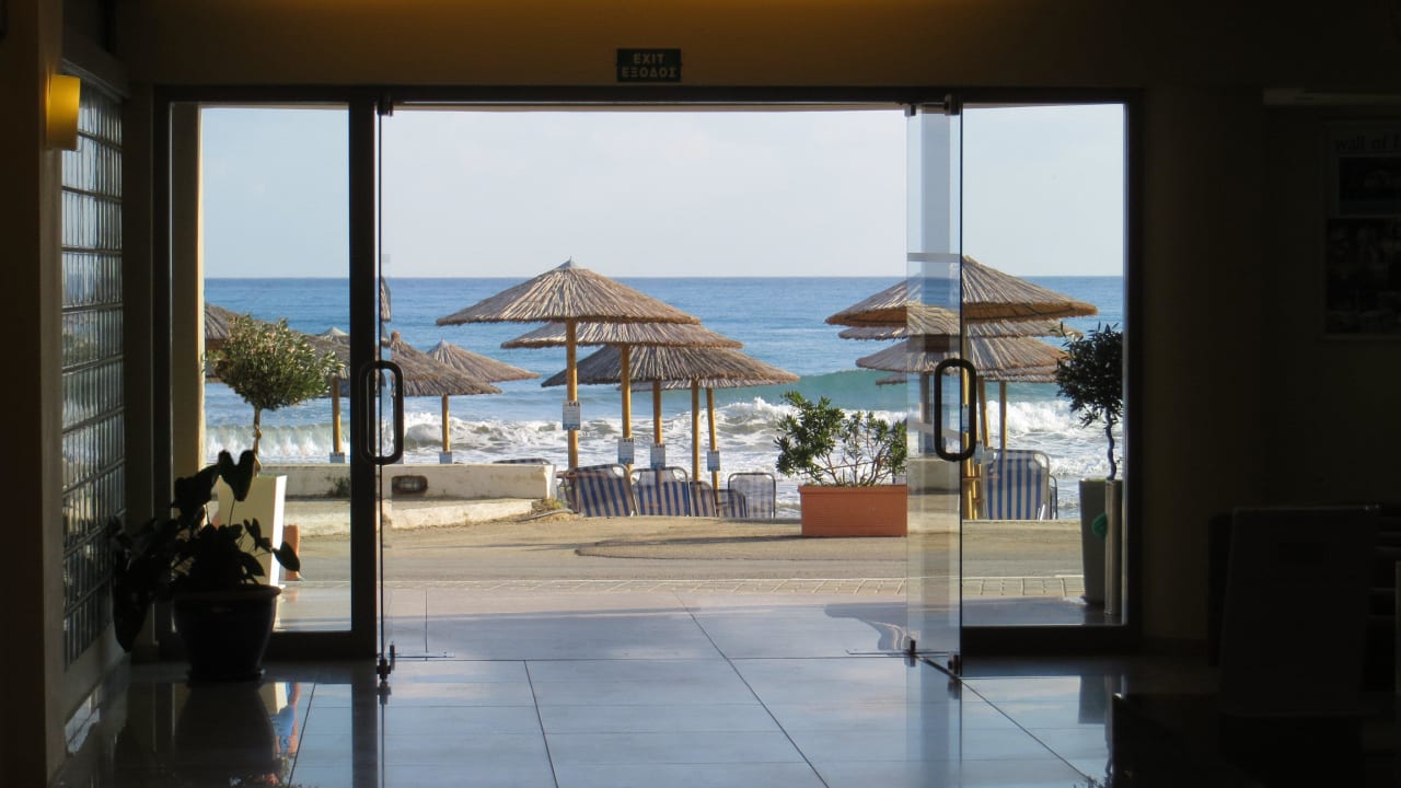 Hotelausgang Hotel Corissia Princess