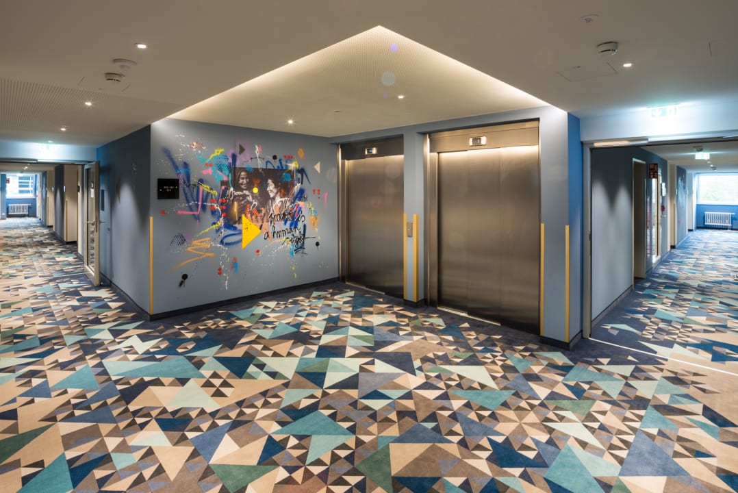 Sonstiges Holiday Inn - the niu, Ridge Halle Central Station