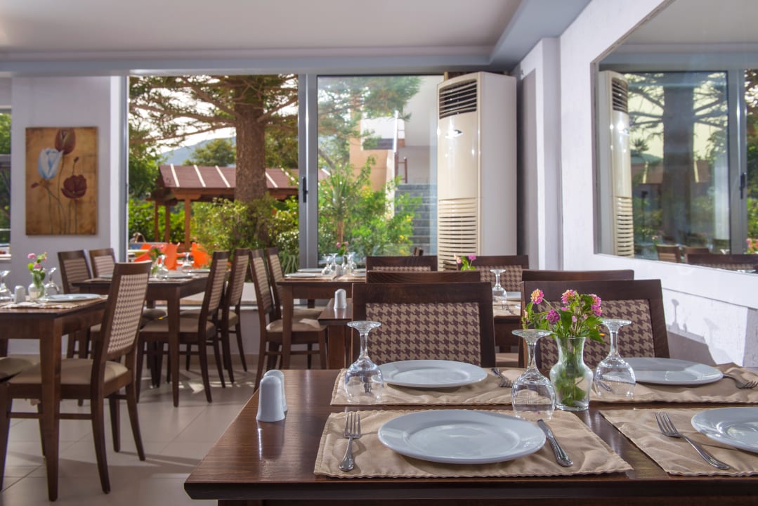 Gastro Hotel South Coast