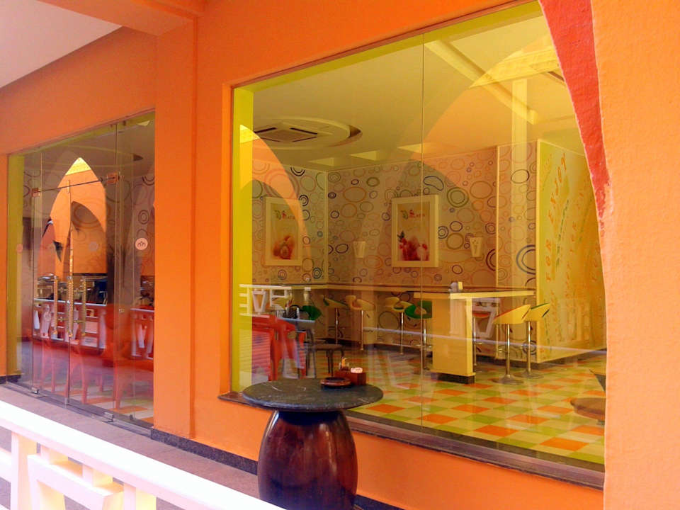 Тут мороженое Мовинпик Pickalbatros Alf Leila Wa Leila Resort - Neverland Hurghada