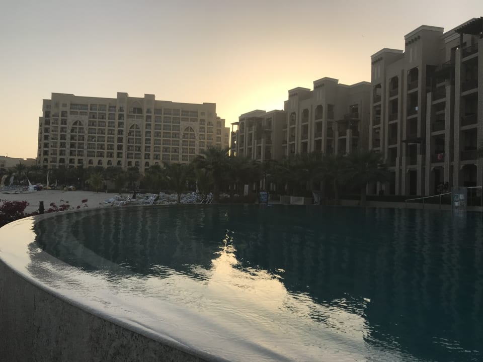 Pool DoubleTree by Hilton Resort & Spa Marjan Island