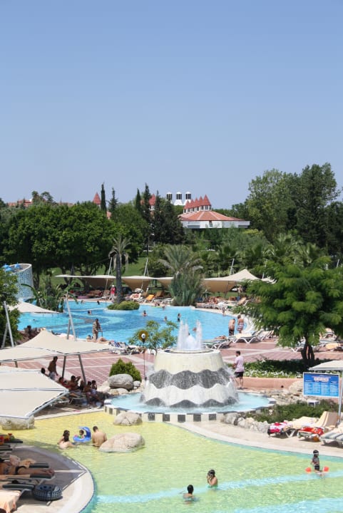 Blick zum Animationspool Limak Limra Hotel & Resort