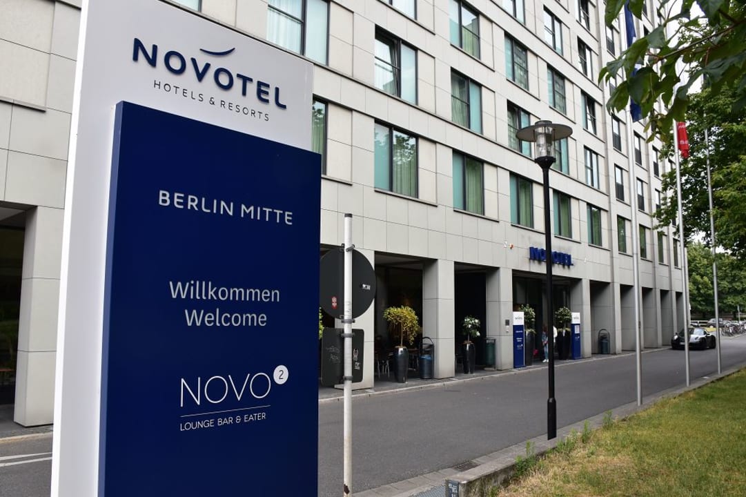 Außenansicht Novotel Berlin Mitte