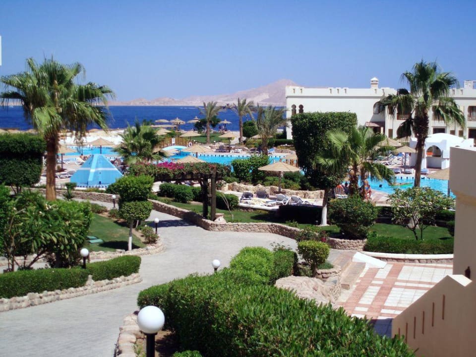 Poolanlage Charmillion Club Resort