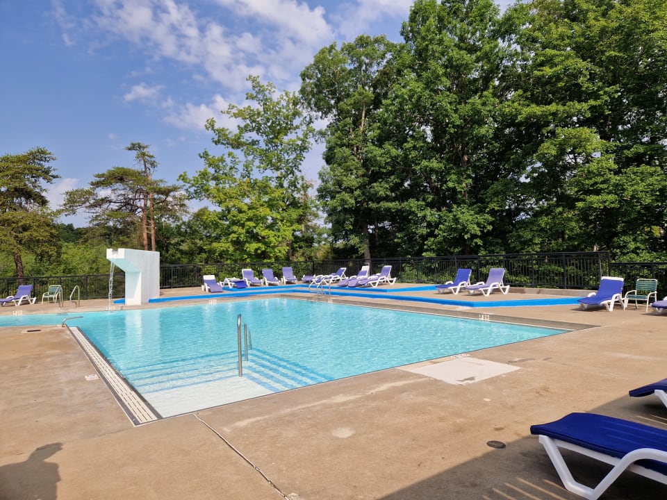 Pool Pennyrile Forest State Resort