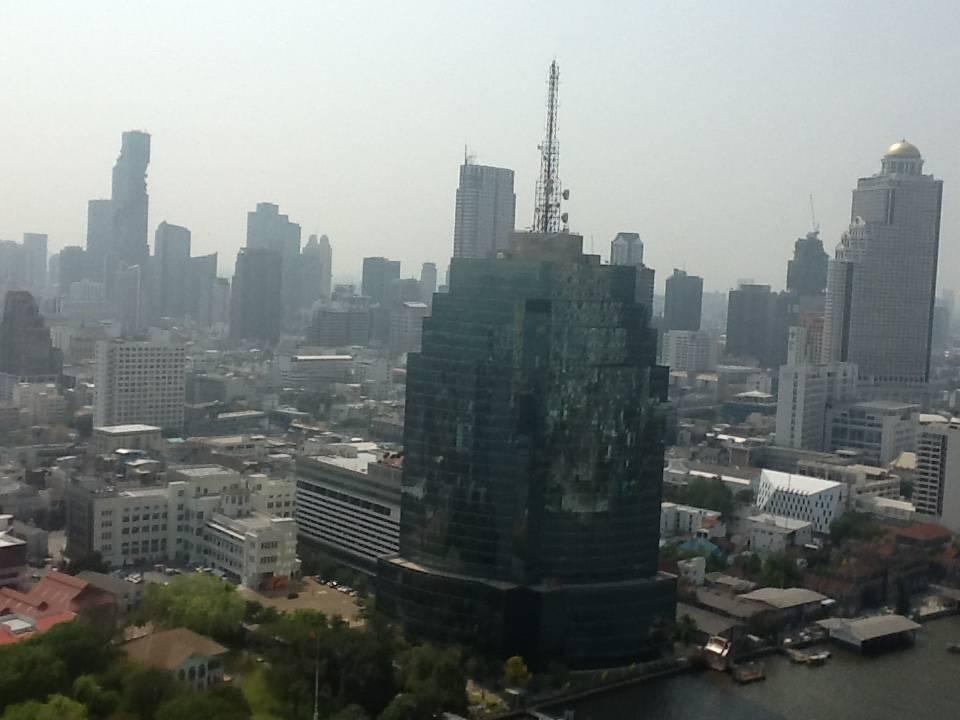 Von der Executive Lounge. Millennium Hilton Bangkok