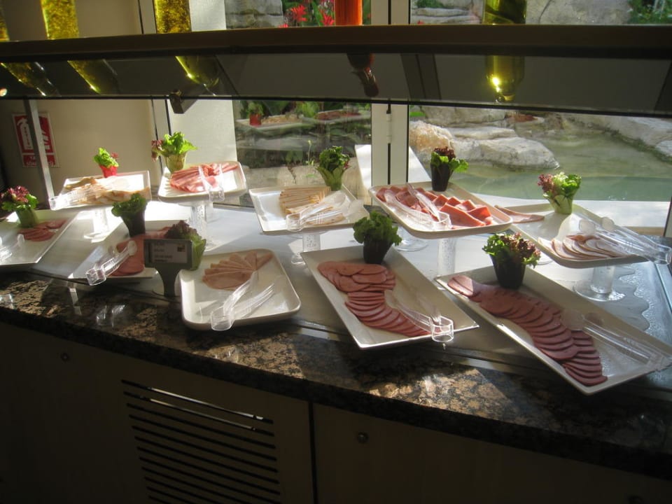 Büffet im Magico Monachus Family Resort Sorgun