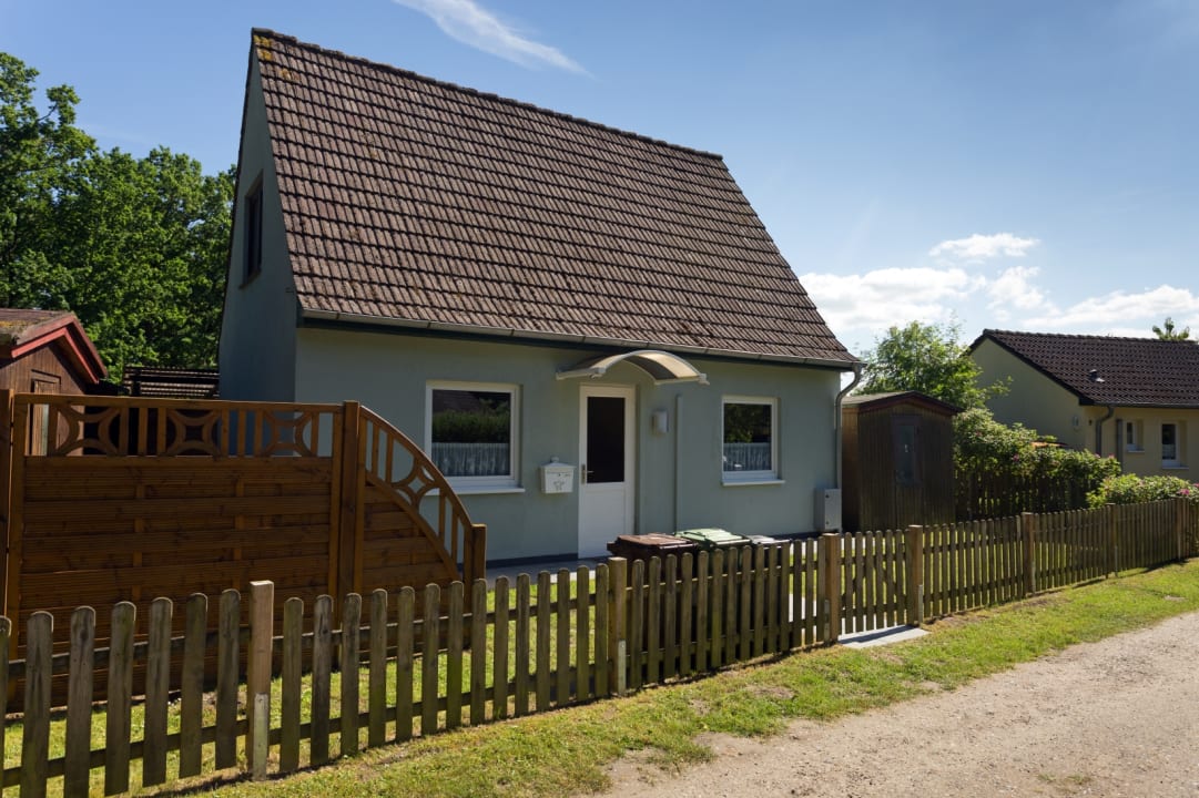 Außenansicht Ostsee Ferienkolonie