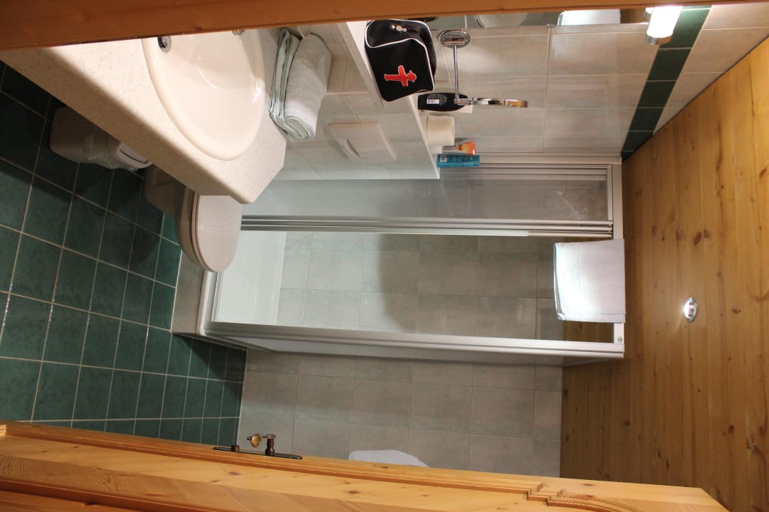 Badezimmer Wohnung Elferspitz Pension Ausserwieserhof