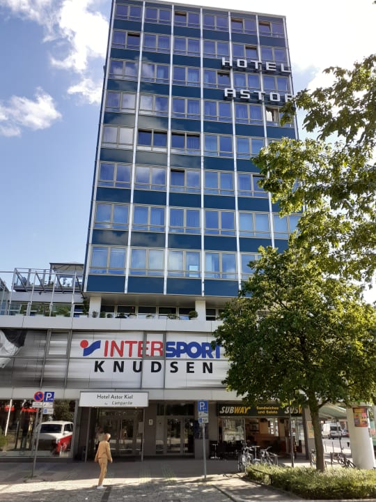 Außenansicht Hotel Astor Kiel by Campanile