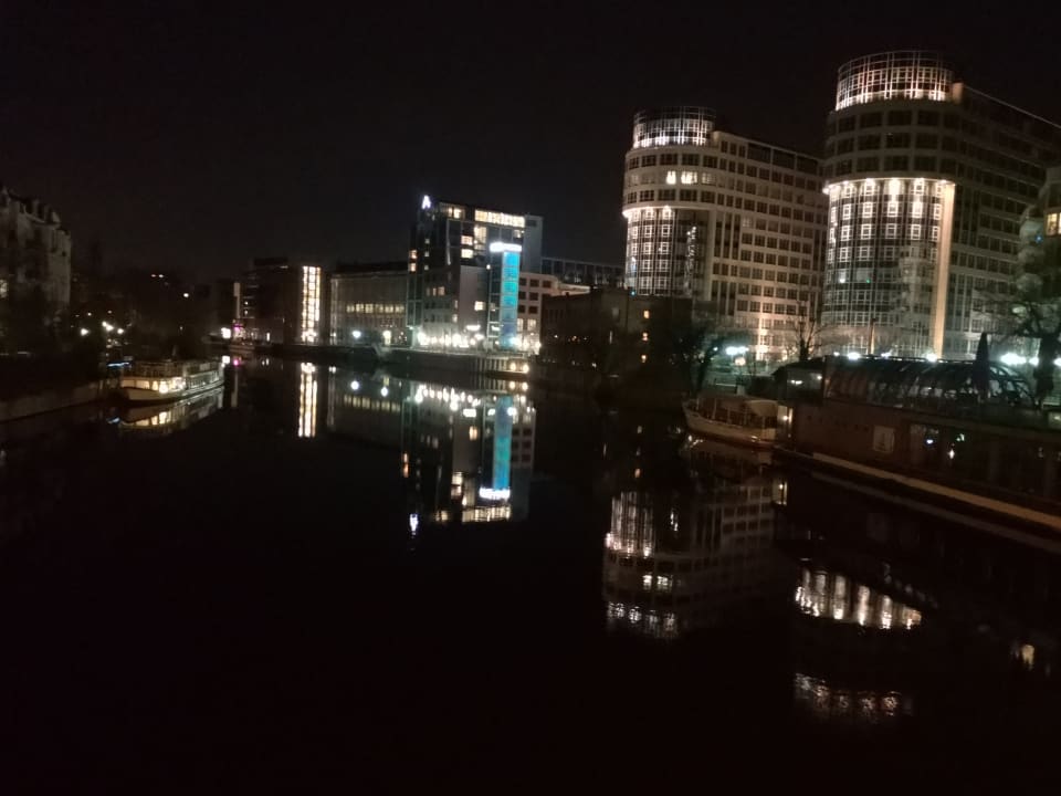 Außenansicht AMERON Berlin ABION Spreebogen Waterside