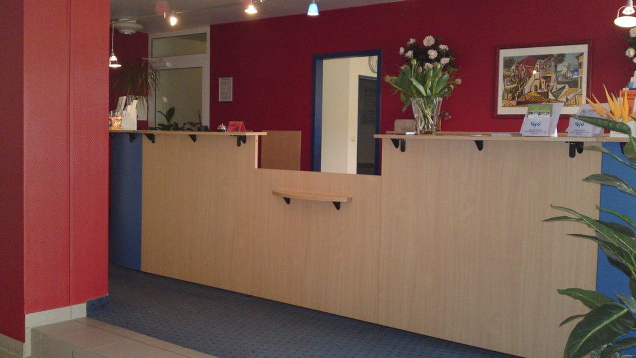 Rezeption Hotel Nkf