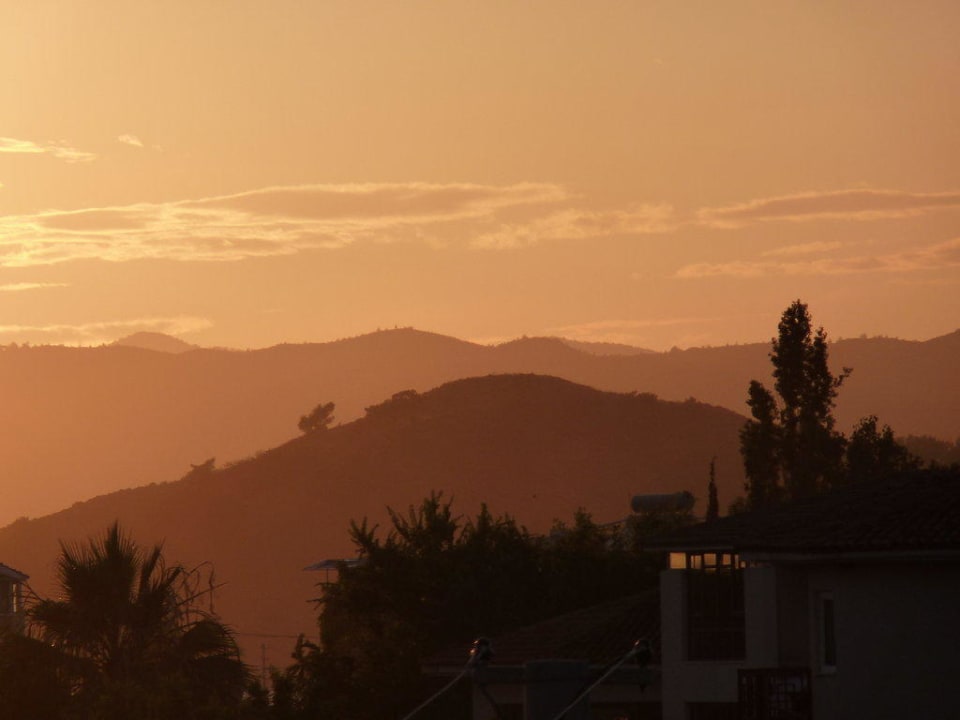 Sonnenuntergang Hotel Rebin Beach