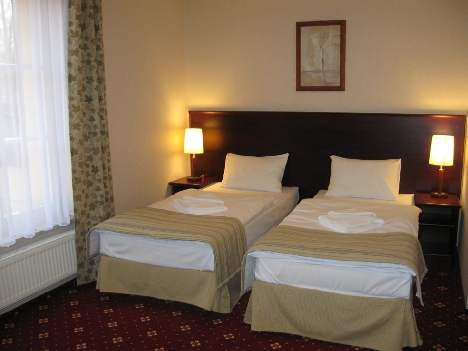 Pokój 2-osobowy standard Hotel Stara Szmergielnia