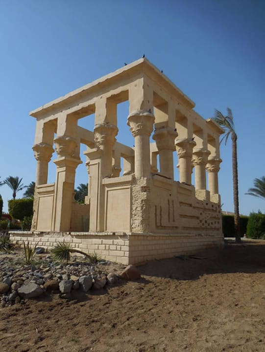 Die geschichte Ägyptens in der Anlage augestellt Pickalbatros Alf Leila Wa Leila Resort - Neverland Hurghada