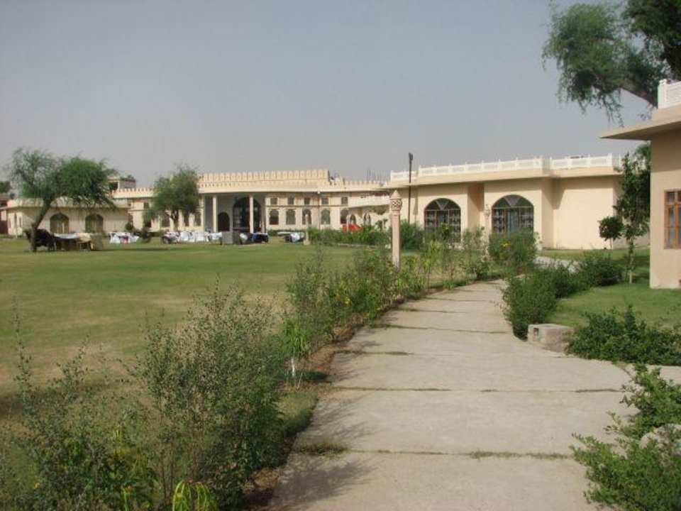 Garten Hotel Sara Vilas