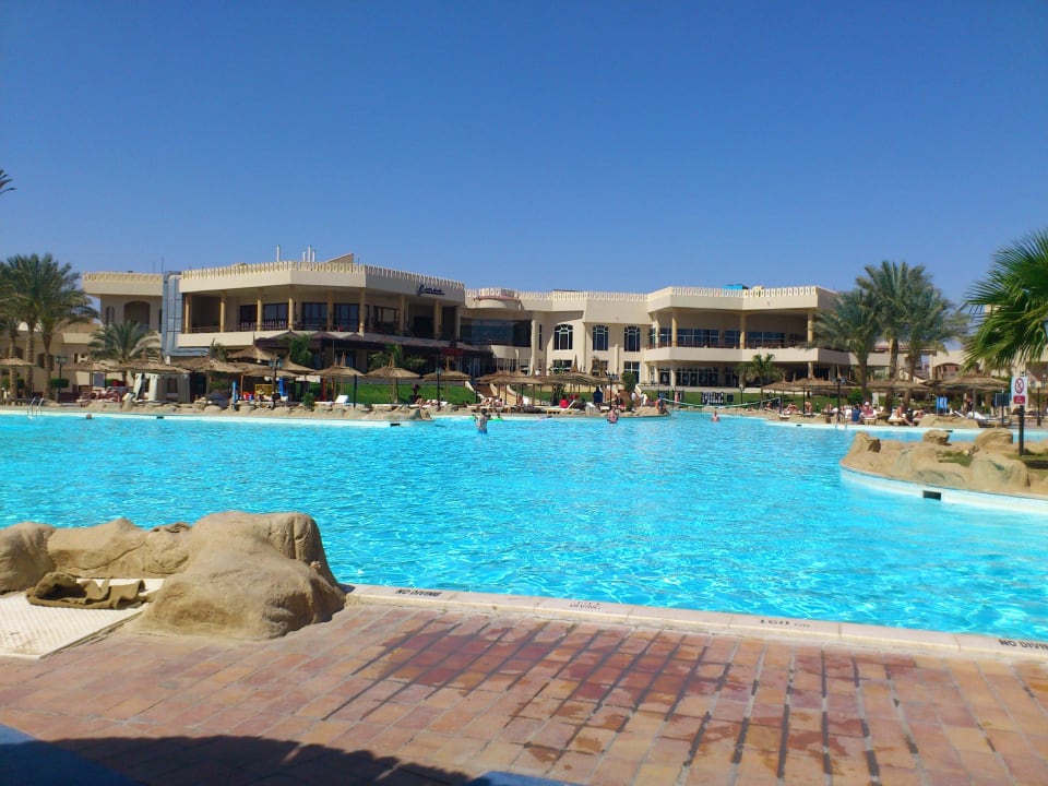 Einer von vielen Pickalbatros Royal Moderna Resort-Sharm El Sheikh