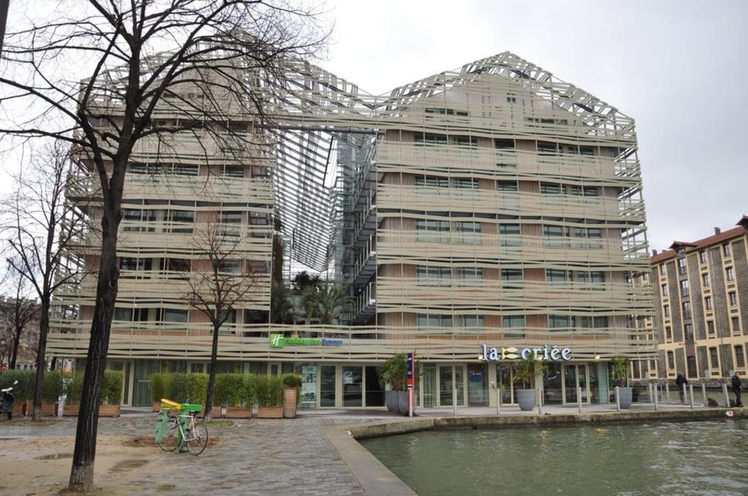 Außenansicht Holiday Inn Express Paris Canal de la Villette