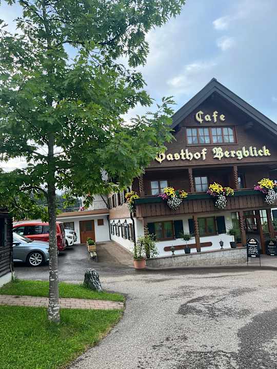 Außenansicht Gasthof Bergblick