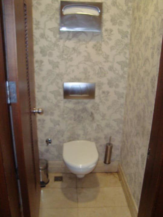 Damen WC im Keller Dobedan Exclusive Hotel And Spa