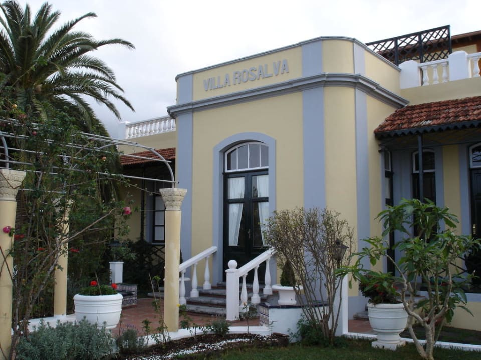 Hauptgebäude Villa Rosalva