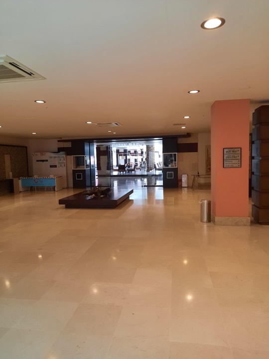 Lobby Calimera Serra Palace