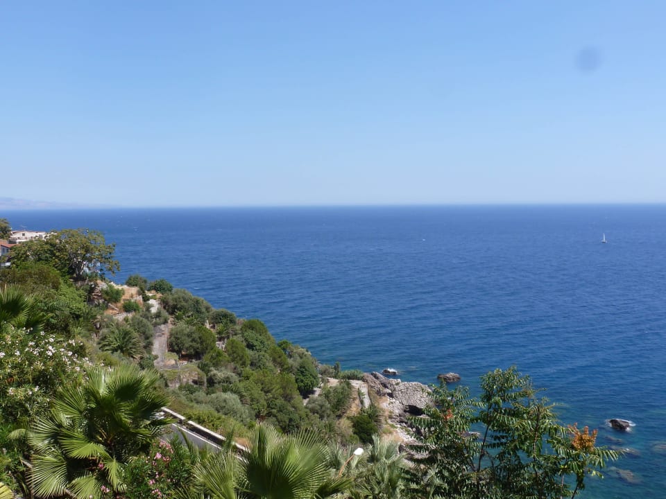 Vista dalla piscina TUI Blue Puntamare