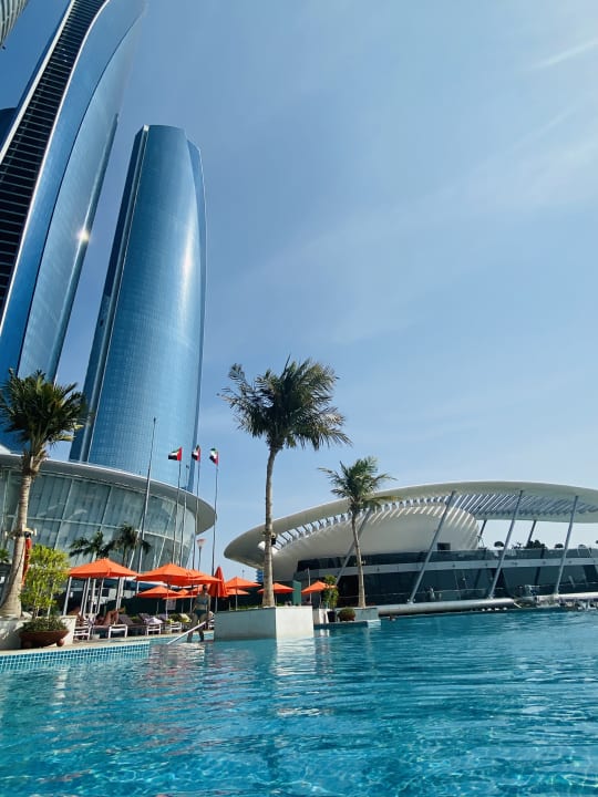 Pool Grand Hyatt Abu Dhabi Hotel & Residences Emirates Pearl