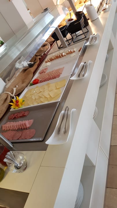 Gastro Sentido More Meni Residence & Suites