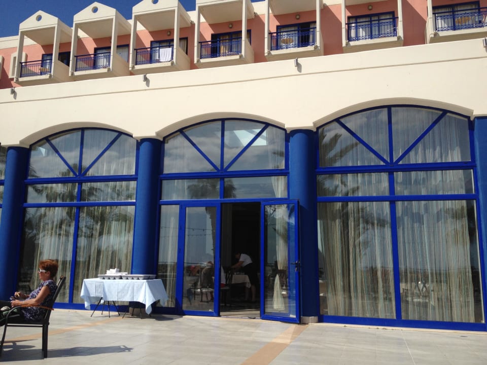 Von der Aussenterrasse des Restaurant  Kresten Palace Hotel