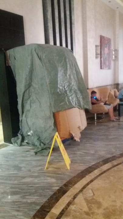 Lobby Gravity Hotel & Aqua Park Hurghada