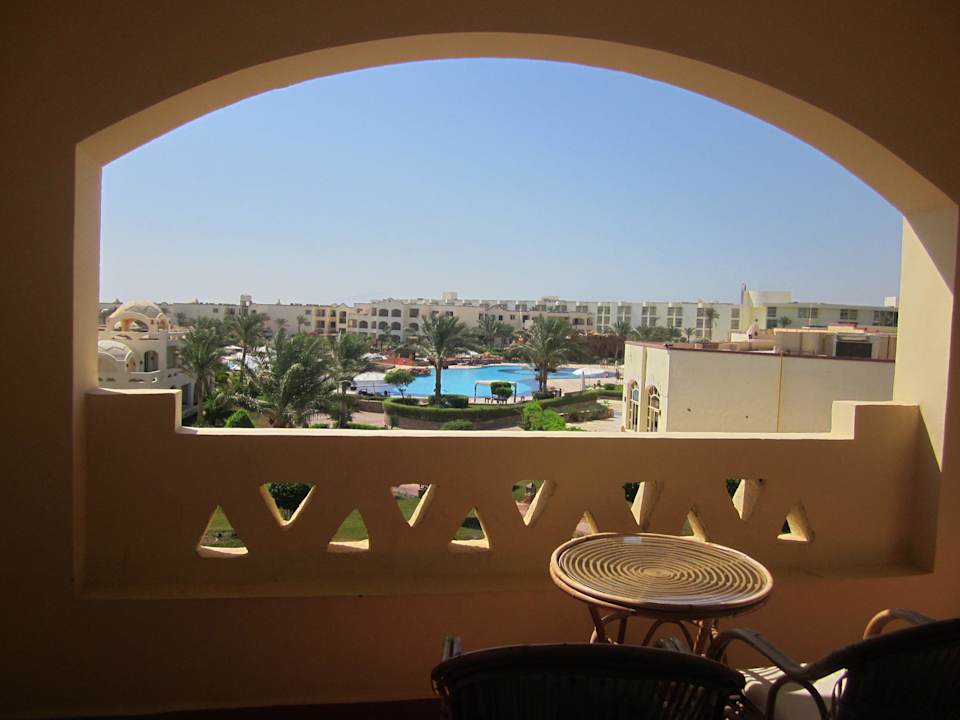 Вид с номера де люкс Regency Plaza Aqua Park & Spa