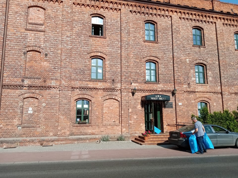 Außenansicht Hotel Mały Młyn