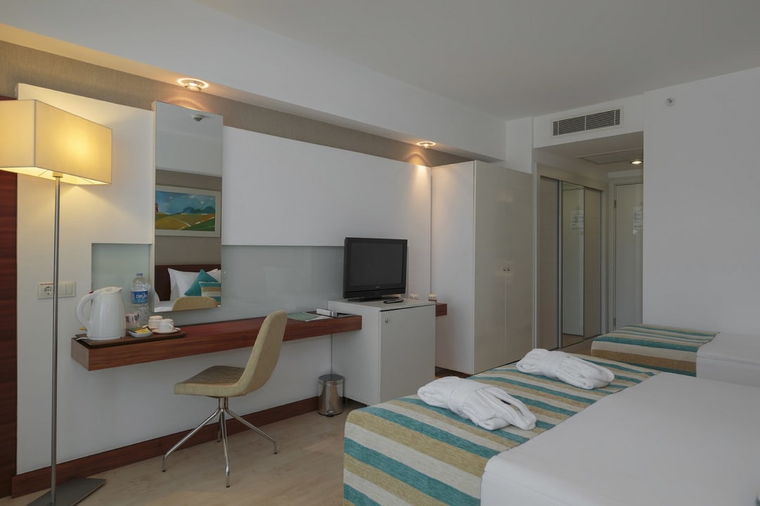 Zimmer Sunis Evren Beach Resort Hotel & Spa