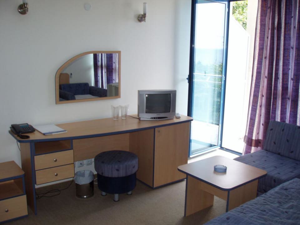 Studio 329 Hotel Holiday Park