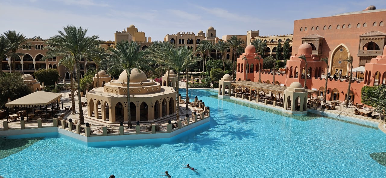 Pool Makadi Palace