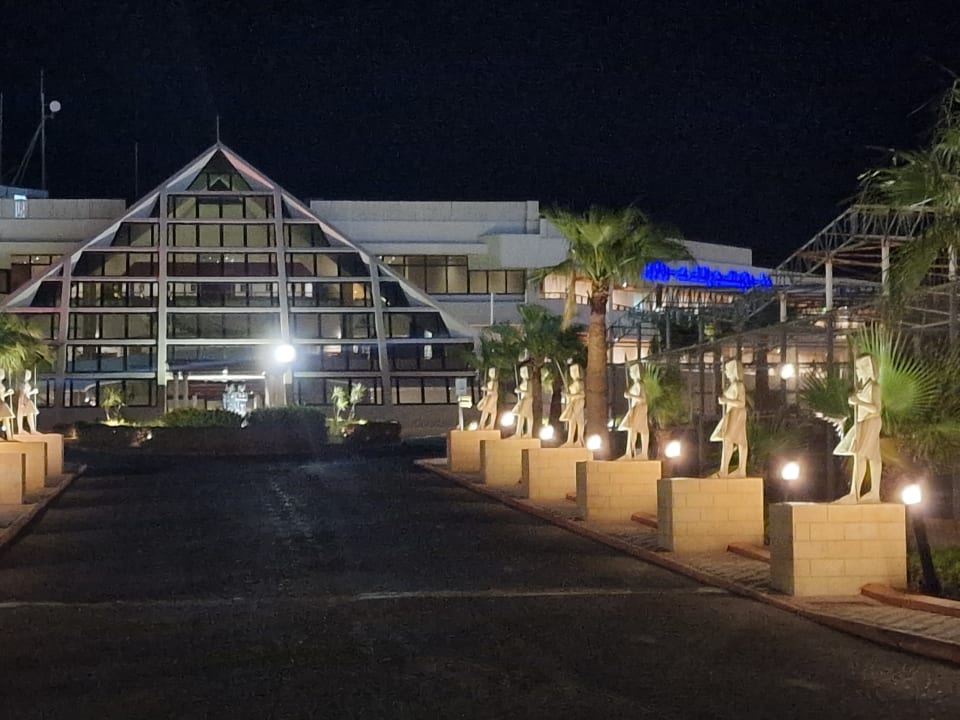 Außenansicht Pharaoh Azur Resort