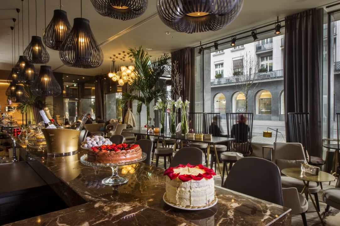 Lobby Best Western Premier Hotel Slon