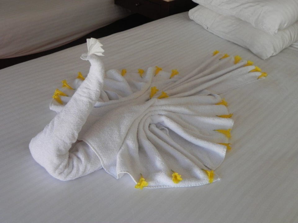 Wunderschöne Bettdoko Pickalbatros Alf Leila Wa Leila Resort - Neverland Hurghada