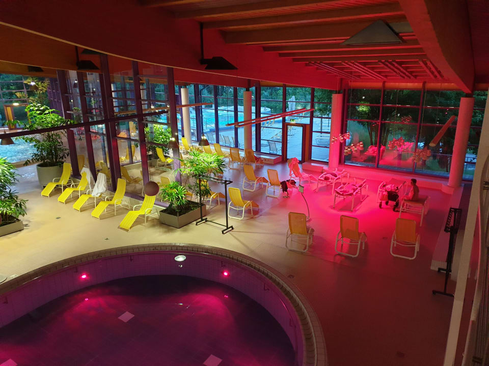 Pool Santé Royale Warmbad Wolkenstein