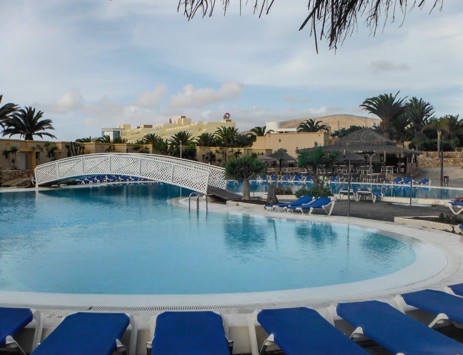 Pool mit Brücke SBH Monica Beach Resort