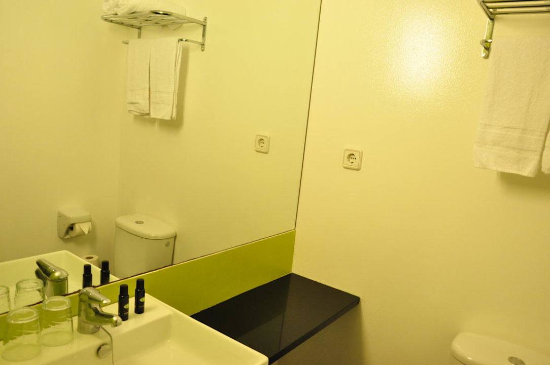 Badezimmer Raval Rooms