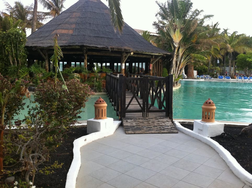 Bar im Hauptpool Fuerteventura Princess