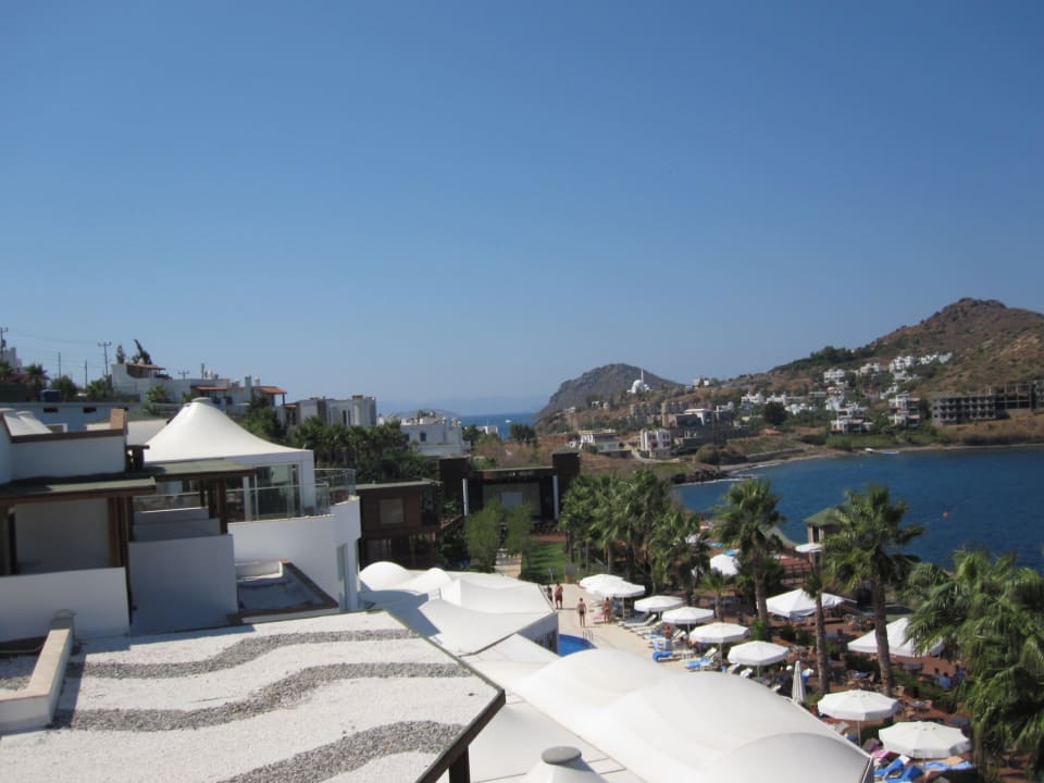 Widok na plażę Delta Hotels By Marriott Bodrum