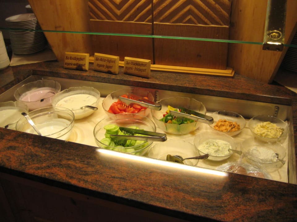 Frühstücksbuffet POST Family Resort