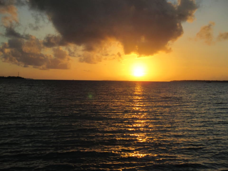 Sonnenuntergang Adaaran Select Meedhupparu Island Resort - Premium All Inclusive