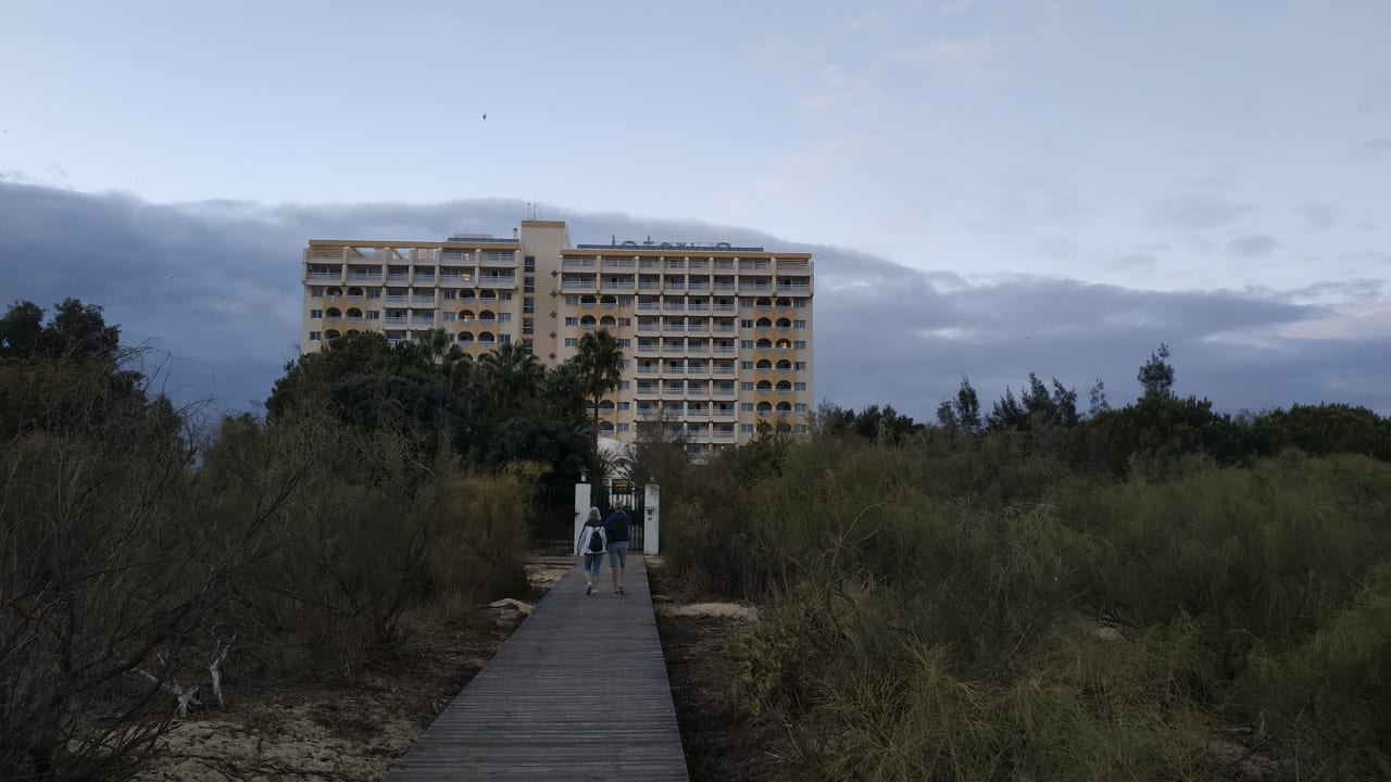 Außenansicht Ozadi Altura Beach Resort