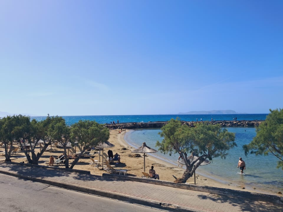 Strand Hotel Aphrodite Beach Club