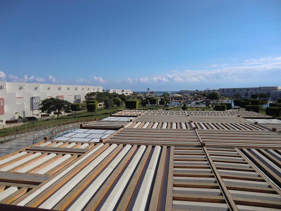 Aussicht von Terrasse SUNRISE Crystal Bay Resort