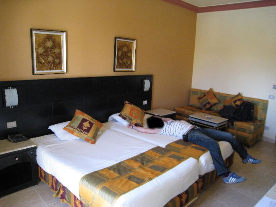 Economy Zimmer 1837 - WOW Pickalbatros Royal Moderna Resort-Sharm El Sheikh
